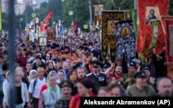 Крестный ход к столетию расстрела царской семьи в Екатеринбурге, 17 июля 2018